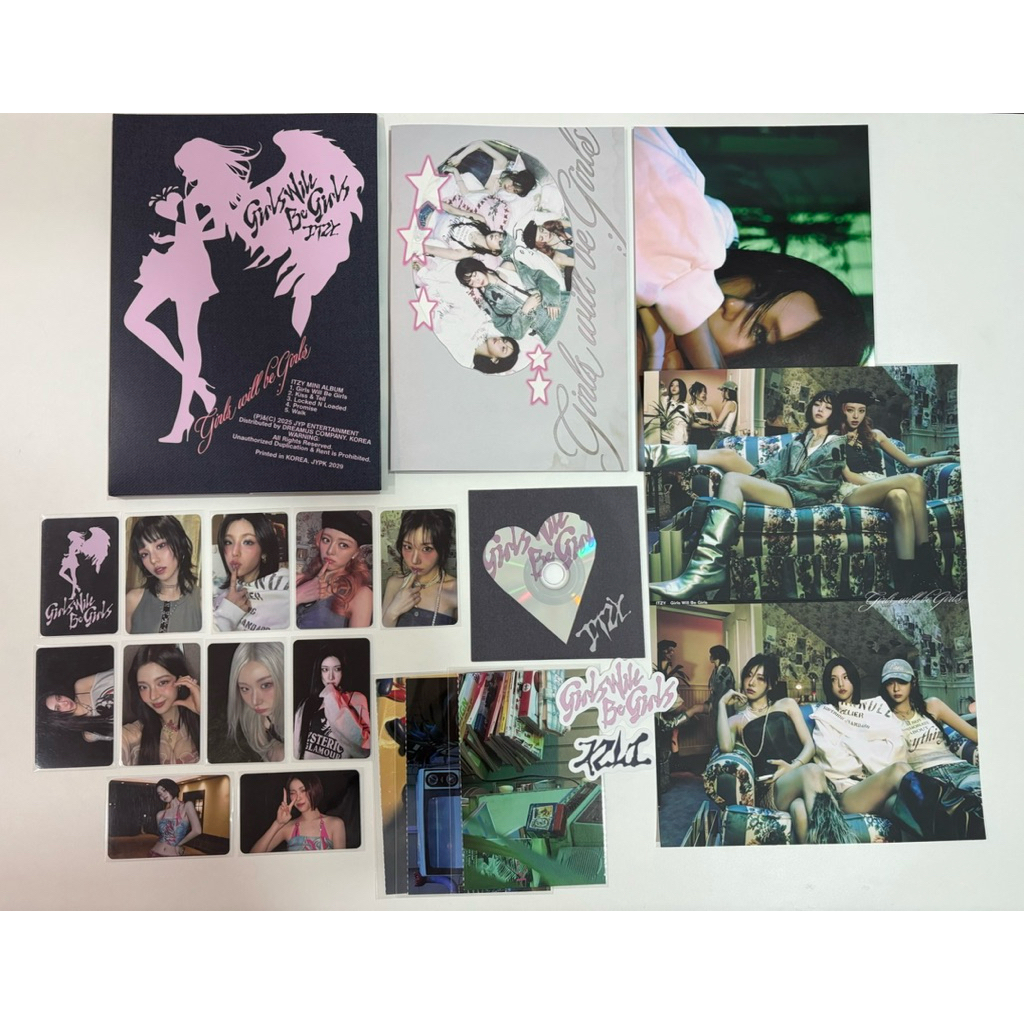 ITZY [ Girls Will Be Girls ] Folder Ver. - SET