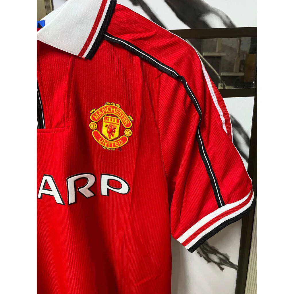 แมนUย้อนยุค 1998-99 FOOTBALL SHIRT SOCCER JERSEY พรีเมี่ยม