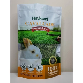 Haykami Cavalcade เกรด Premium Export 500 g. หญ้าถั่วคาวาเคตอบแห้ง หญ้ากระต่ายอบแห้ง หญ้าแห้งสำหรับสัตว์ฟันแทะ