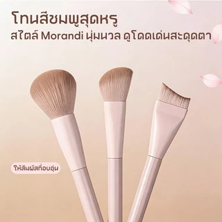 แปรงแต่งหน้าสีชมพู 13 ชิ้น ขนนุ่มพิเศษ เหมาะกับมือใหม่ ปัดรองพื้นแล้วไม่ทิ้งรอย ครบจบในเซ็ตเดียว (ปัดแก้ม + อายแชโดว์)