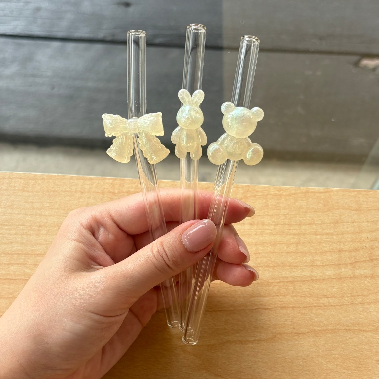 BON BON projects - Pearl short straw - หลอดแก้วแบบสั้นสีขาวมุก App