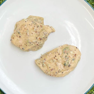 อกไก่นุ่มกระเทียมพริกไทย (ถุงใส) 1 กิโลกรัม | GARLIC AND PEPPER TENDER CHICKEN BREAST