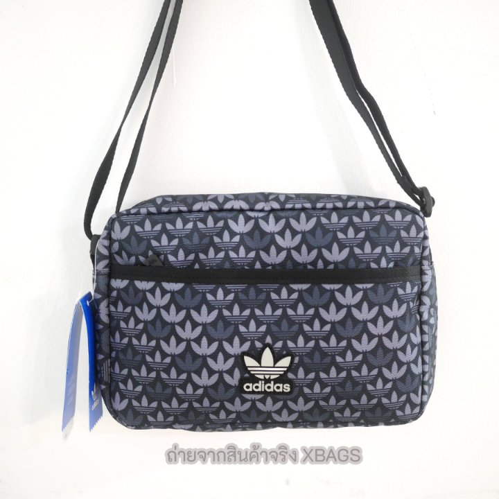AD Mini Monogram Crossbody Bag กระเป๋าสะพายลายโมโนแกรม เทา-ดำ