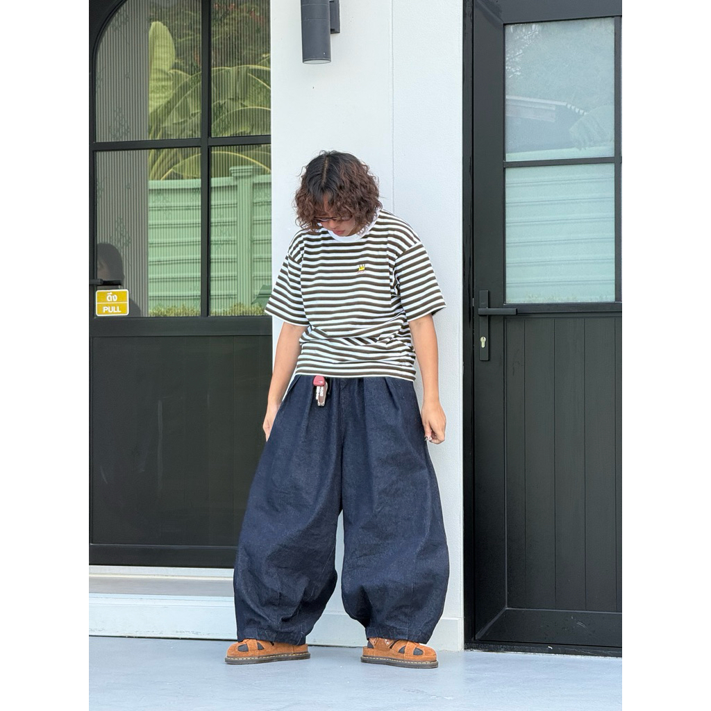 anta studio - Balloon Jeans กางเกงบอลลูนผ้ายีนส์ (หนา)