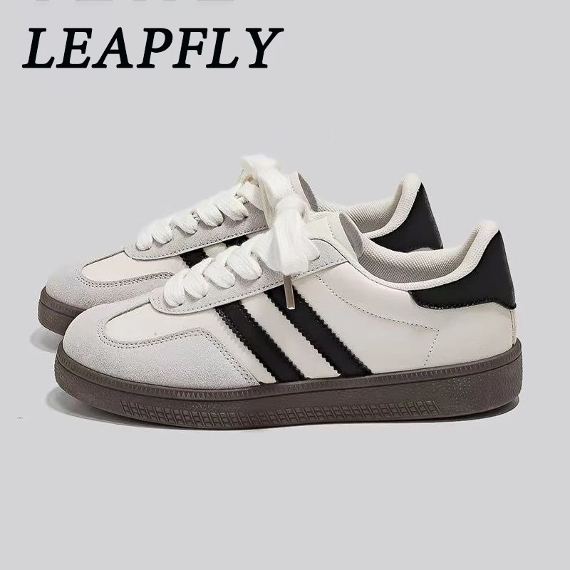 รองเท้าผ้าใบ รองเท้านักเรียน มองมุมไหนก็สวยเบอร์ 35-44 พร้อมส่ง