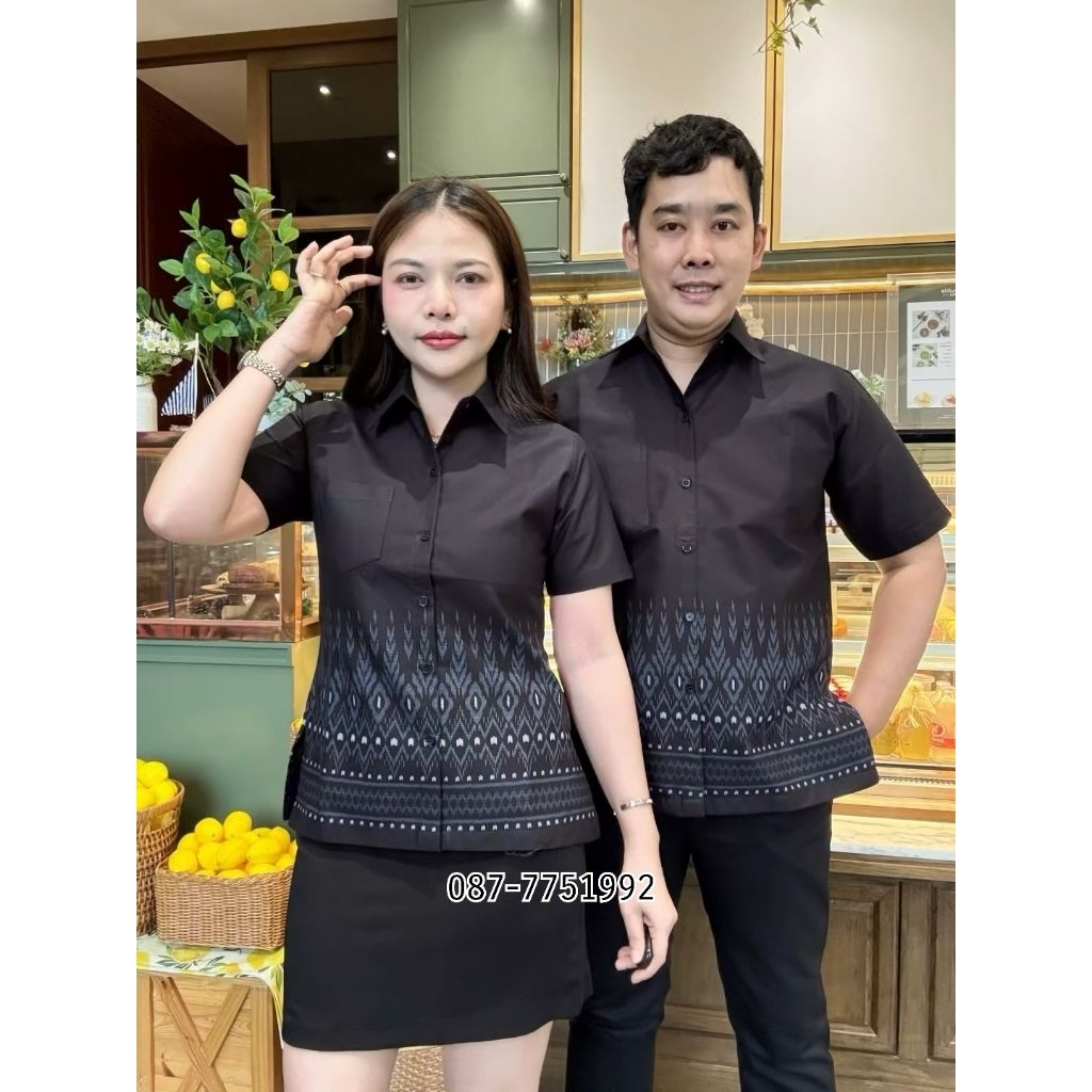 เสื้อเชิ้ตดำเชิงลายไทย(อัดผ้ากาว)