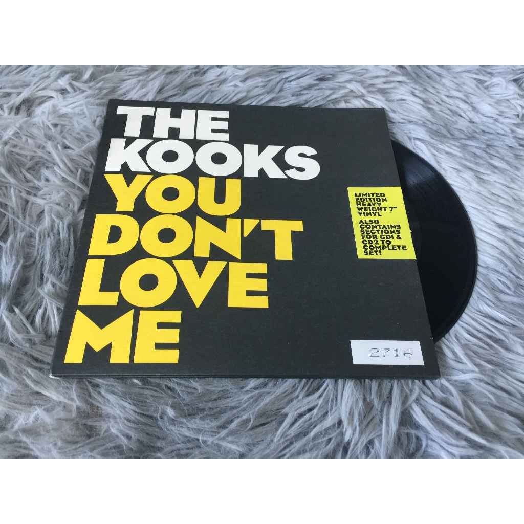 You Don't Love Me - The Kooks ขนาด 7 นิ้ว LP WW4