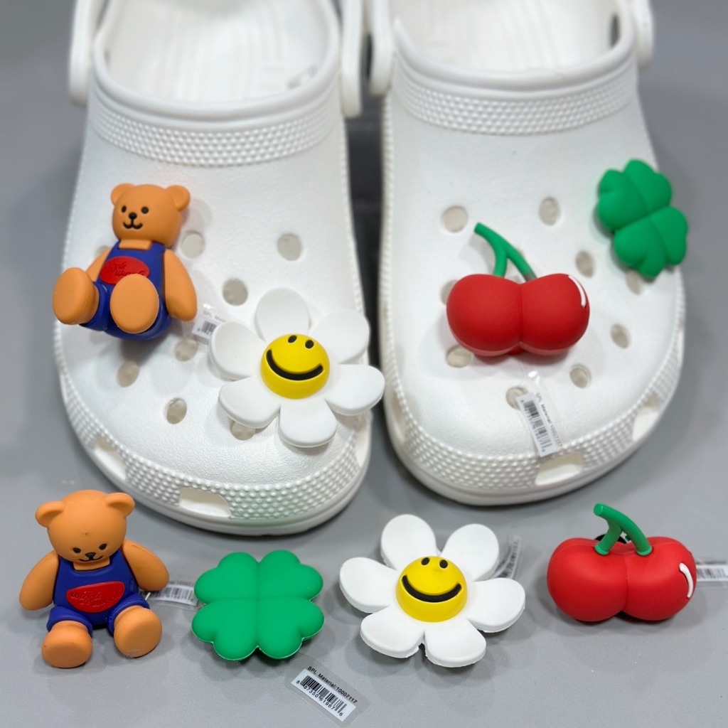 ชุดตัวติดรองเท้า Jibbitz หลากหลายสไตล์ สำหรับรองเท้าทุกประเภท