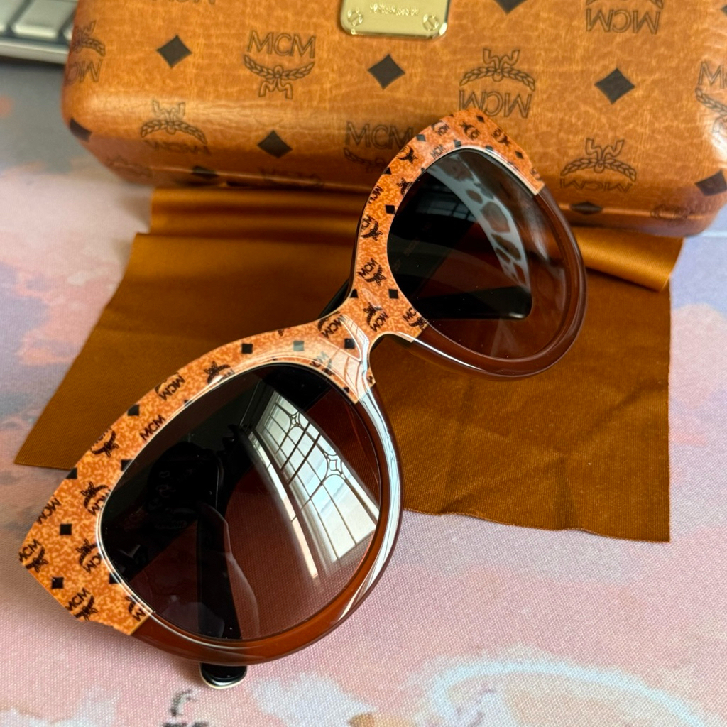 แว่น MCM รุ่น MCM608S Cat Eye