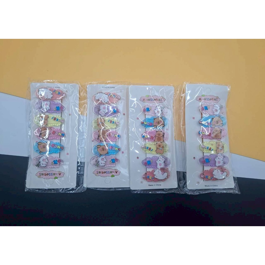 (ยกโหล 12 แผง) No.1729 กิ๊บ กิ๊บติดผม กิ๊บลายการ์ตูน หนึ่งแผงมีหกชิ้น คละสีคละลาย ได้ทั้งหมด 12 แผง