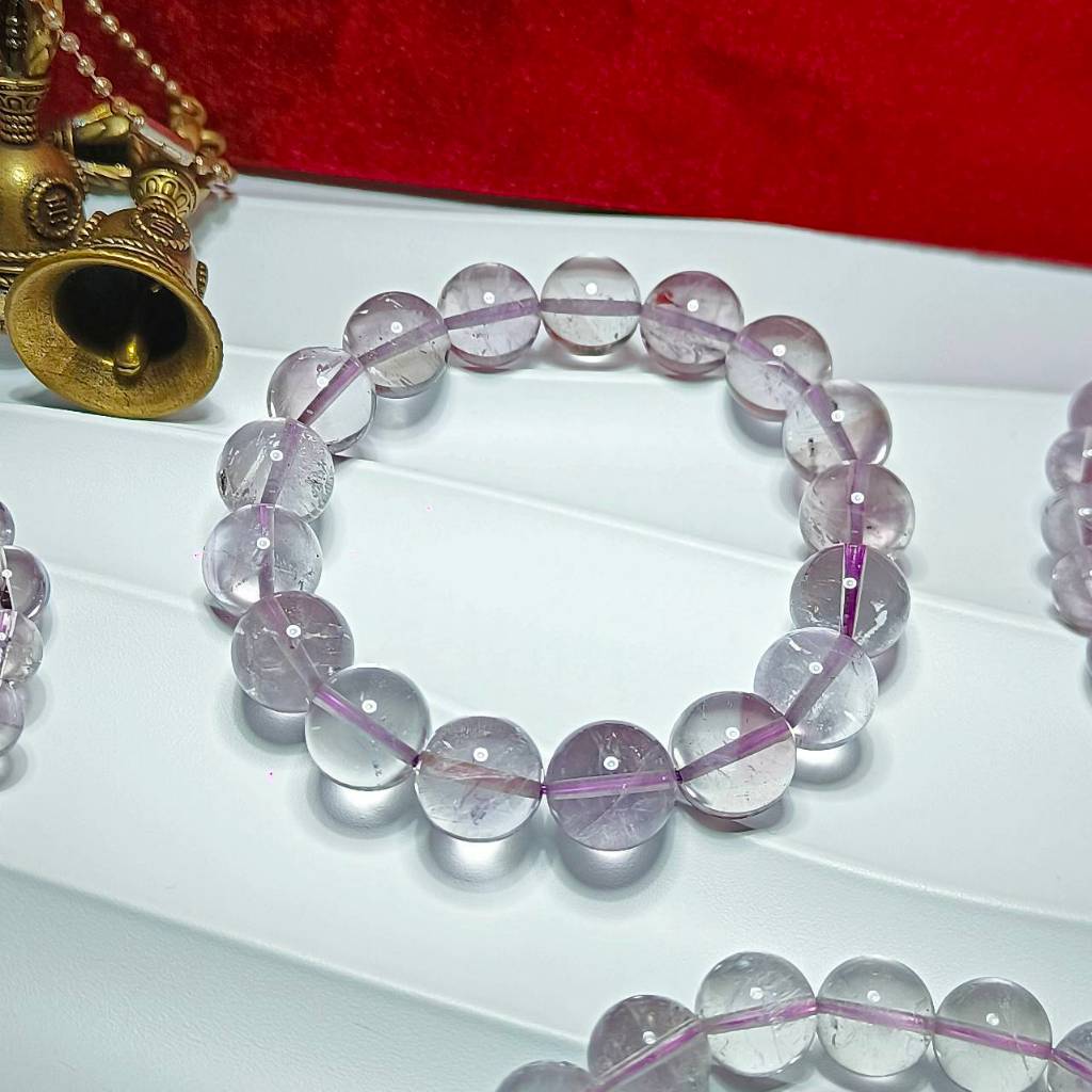 สร้อยข้อมือหิน โบลิเวียอเมทิสต์(Amethyst)"อัญมณีแห่งความสงบและสติปัญญา"
