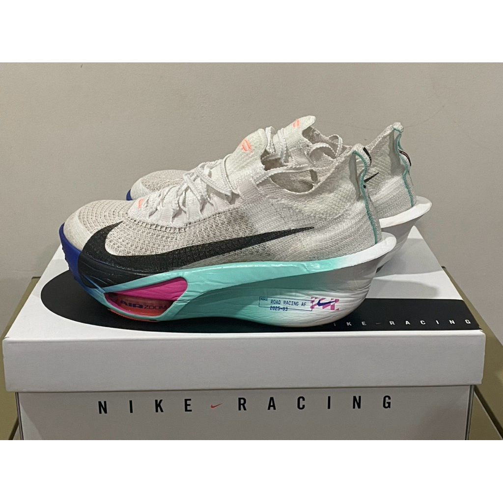 NIKE AIR ZOOM ALPHAFLY 3