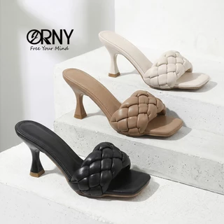 พร้อมส่ง 👠C35 รองเท้าส้นสูง แบบสาน หนังหนิ่ม