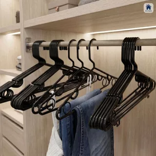 ไม้แขวนเสื้อ สีดำ 6 แพ๊ค ยกลัง 36 ชิ้น ไม้แขวนเสื้อพลาสติก ราคาถูก #No.46 x 6 ดำ