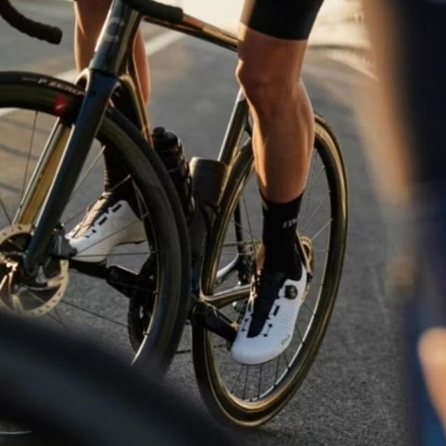 FIZIK VENTO OMNA CYCLING SHOES รองเท้าเสือหมอบ