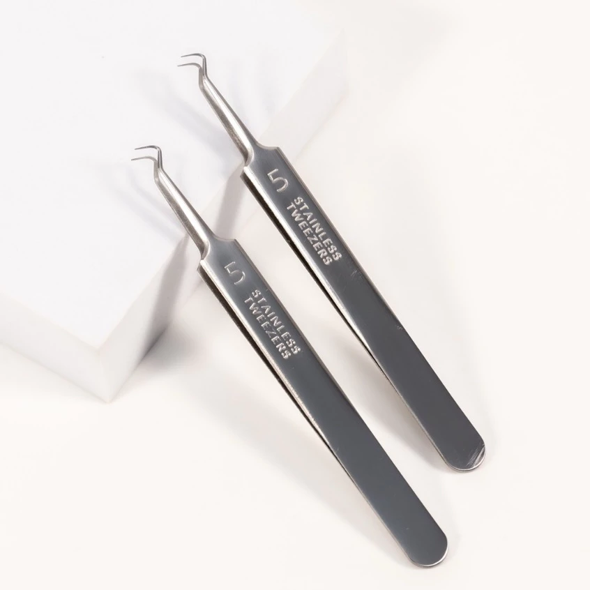 STAINLESS แหนบกดสิว หรือคีบอุปกรณ์ ขนาดขนาดเล็กมากพิเศษ ปลายแหนบดีไซน์โค้งงอพิเศษ สแตนเลสคุณภาพสูง [P-P322]