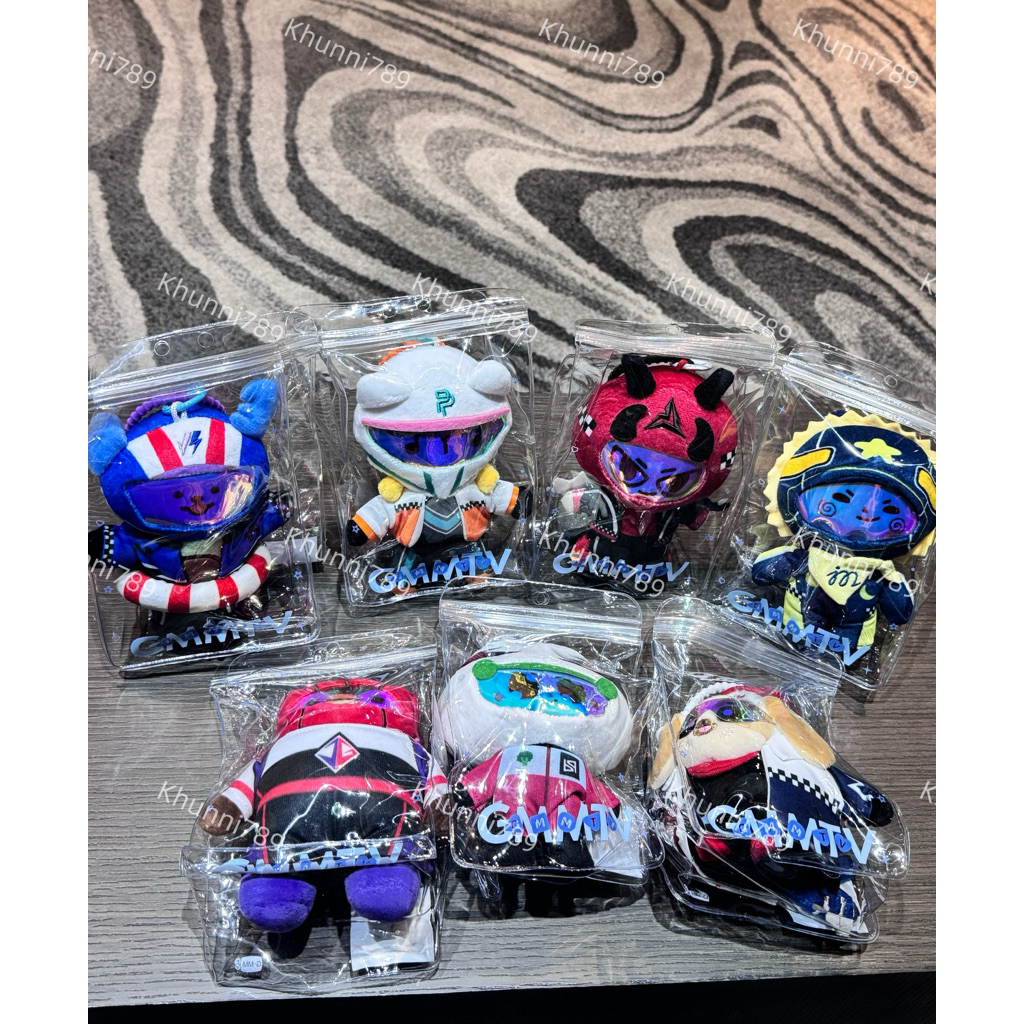 (พร้อมส่ง) PERMPOON DOLL KEYCHAIN V.1