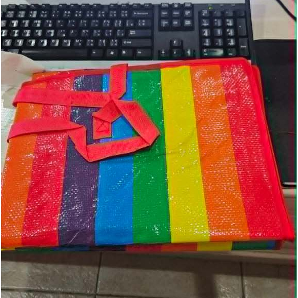 Rainbow burlap bag, 30x27 inches. ถุงกระสอบสีรุ้ง 30X27 นิ้ว