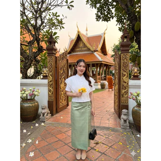 ผ้าถุงเย็บสำเร็จ เเบบป้ายติดตะขอ พร้อมสวมใส่.
