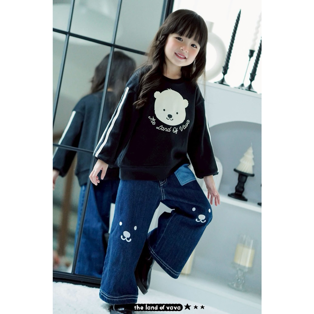 The Land of Vava (กางเกงยีนส์ หน้าหมี) Size 4Y New!!