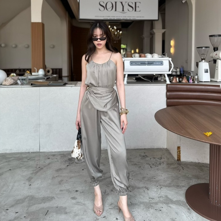 colourblockmatter - Santel Satin Jumpsuit จั๊มสูทซาติน ชุดปาร์ตี้ ชุดชิล ชุดไปทะเล มี 4 สี