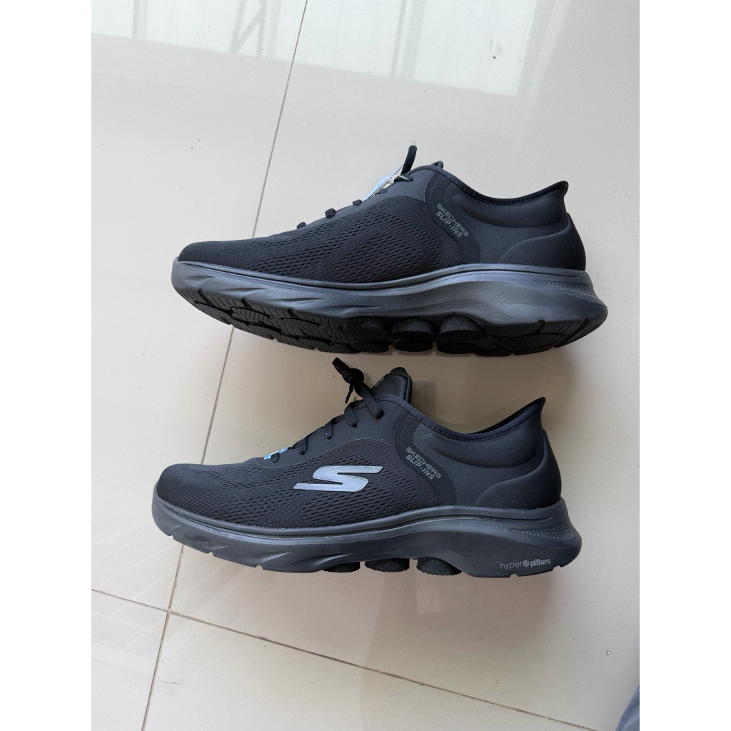Sketchers go walk 7 มือสอง, 44.5