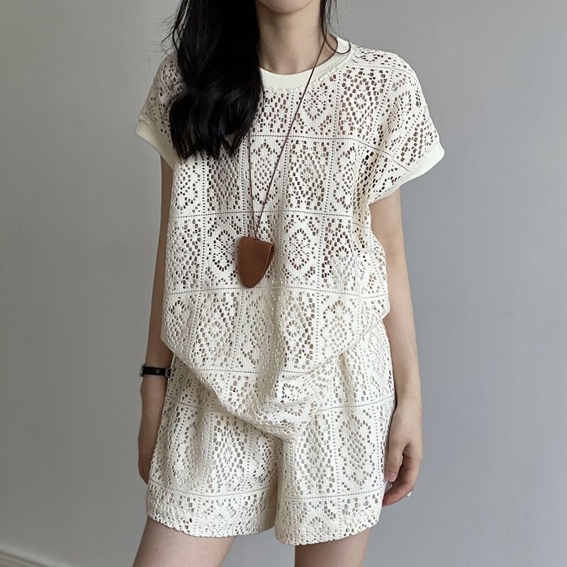 A sheep_shop ชุดเซตสองชิ้น  ทรงหลวมใส่สบาย ลุควินเทจหวานๆ เหมาะถ่ายรูป ออกงาน/เที่ยวทะเล