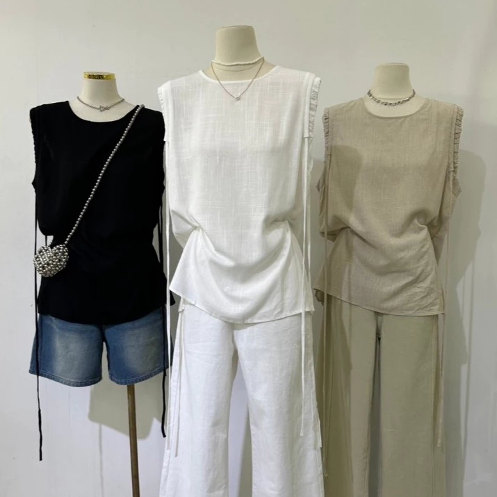 B684 เสื้อแขนกุดผูกข้าง ลุคมินิมอลดูแพง ตัวนี้คือ เรียบแต่ดูดีมาก