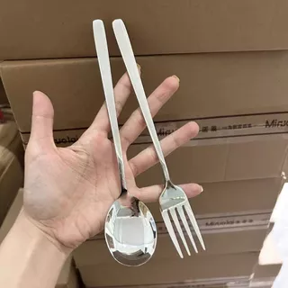 ซือ 8แถม 8)ช้อน&ส้อม ชุดช้อนส้อม เกาหลแสดลสยาว 21ซม เนื้อสแตนเลสตัน ชุดช้อนส้อมเกาหลี