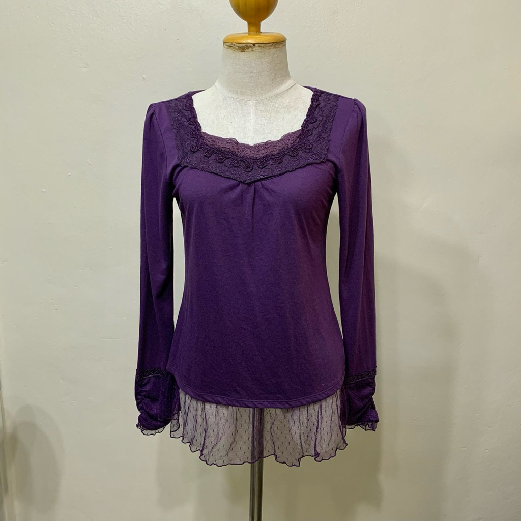 - เสื้อ axes famme สีม่วง อก 32-34