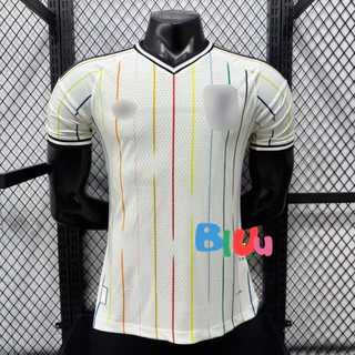 เสื้อฟุตบอล ทีมชาติ ญี่ปุ่u บoลโaก 2 สี เหย้า/เยือน ปี 2026 (Player) โลโก้ยาง เกรดนักเตะ เกรดที่นักเตะใส่ลงสนาม