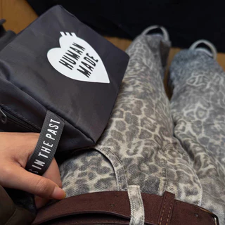 กระเป๋าใส่เครื่องสำอาง Human Made Utility Pouch โลโก้หัวใจ ของแท้นำเข้าญี่ปุ่น พร้อมส่งไทย