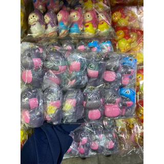 (ยกโหล12ชิ้น) สกุชชี่พวงกุญแจ สกุชชี่ขนมปัง ลายการ์ตูน หมีเนย เป็ด หมูเด้ง คาปิบาร่า ของเล่นสำหรับเด็ก