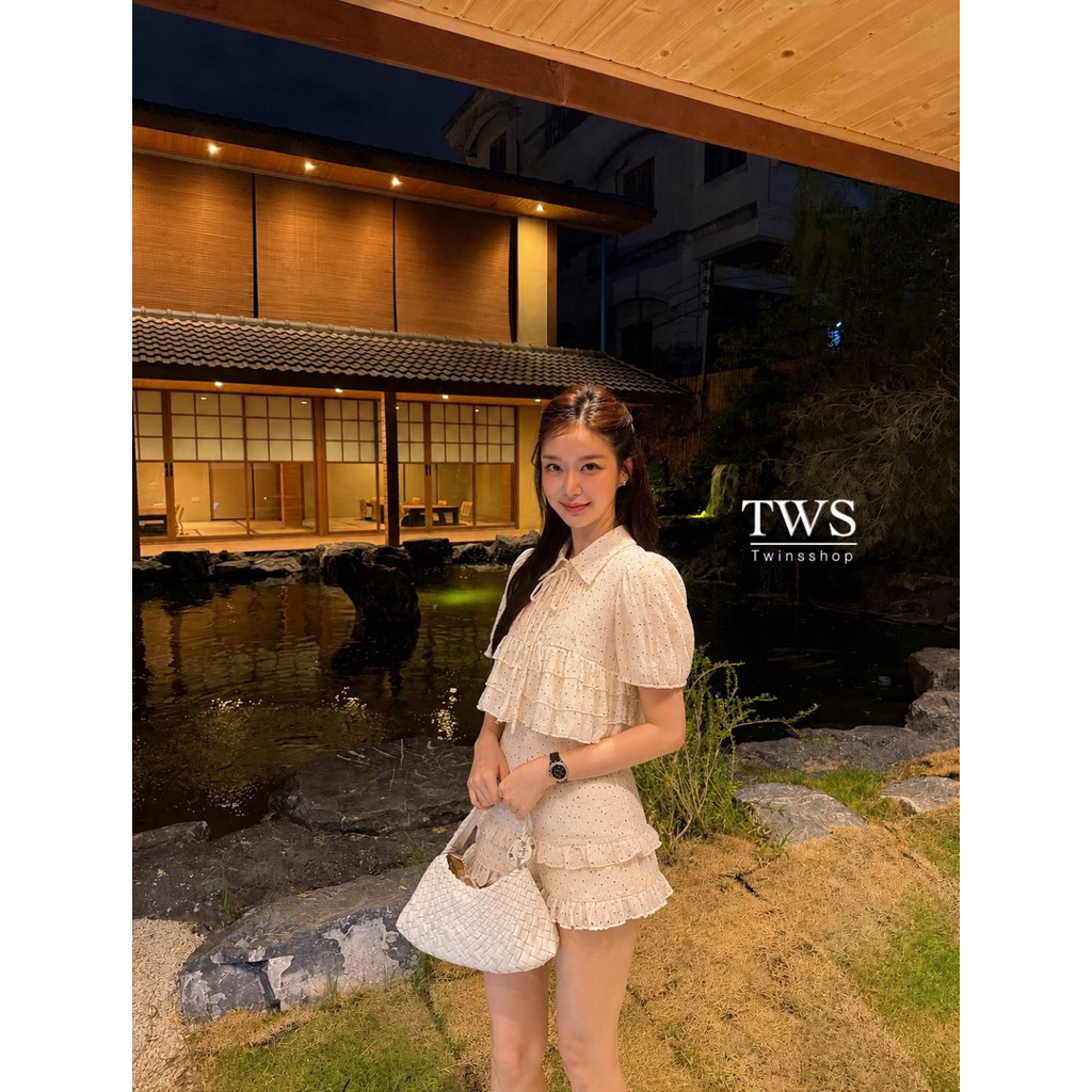 Twins shop Set เสื้อ+ขาสั้น ชุดน่ารักไปคาเฟ่ รูปที่ 8