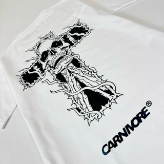 𝗖𝗔𝗥𝗡𝗜𝗩𝗢𝗥𝗘 เสื้อยืด ลาย “ BLESSED “ แขนสั้น แนวสตรีท Oversize เสื้อยืดชาย หญิง