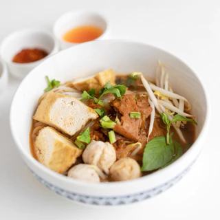 ลูกชิ้นเห็ดหอมเจ ทำจากเห็ดหอมจริง กลิ่นหอม เนื้อเด้ง อร่อยกำลังดี 440 กรัม