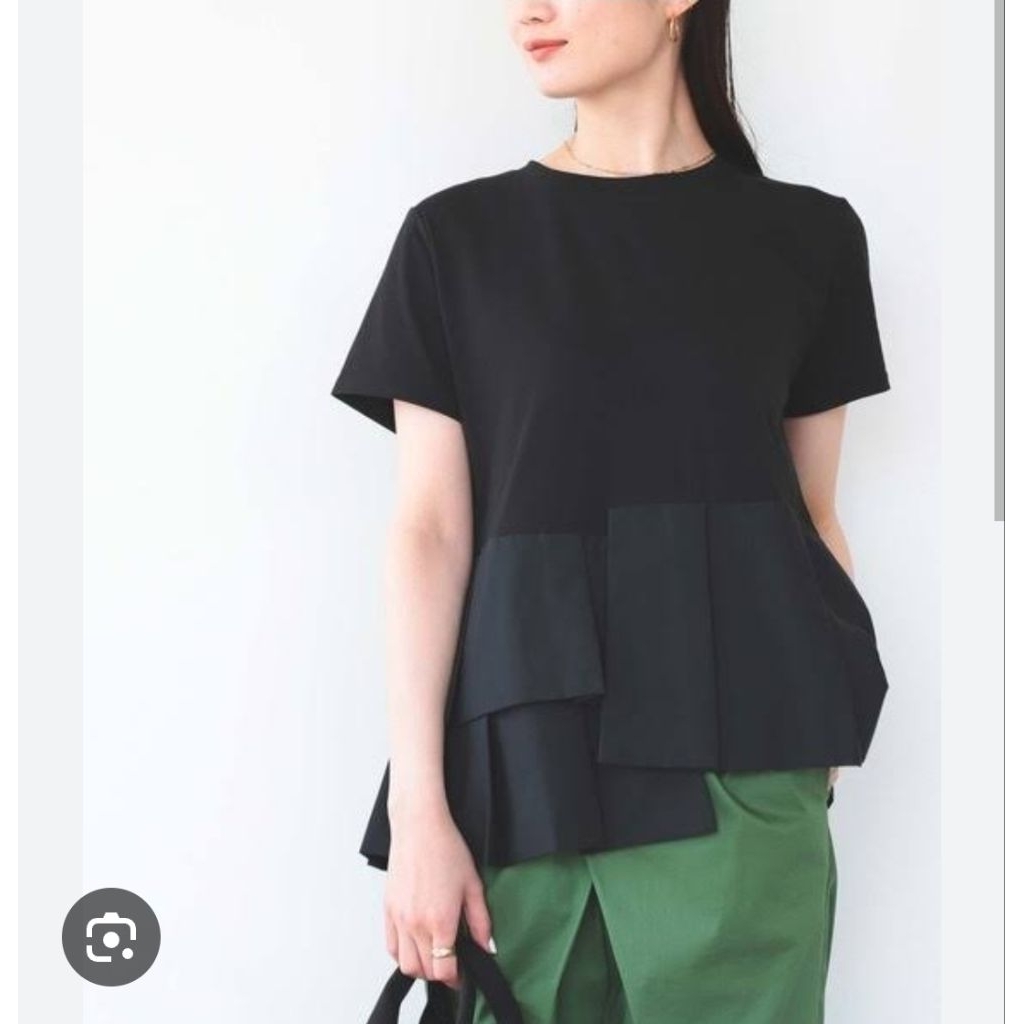 เสื้อยืดbeamชายระบายมีดีเทลตรงระบายท่อนบนเป็นผ้ายืดช่วงระบายเป็นผ้า