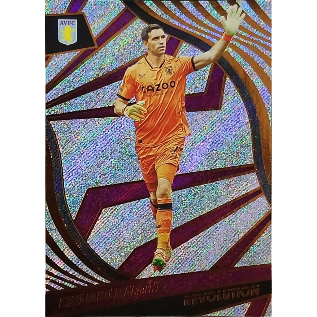 Card 2022-23 Panini Revolution Premier League - Emiliano Martinez #32