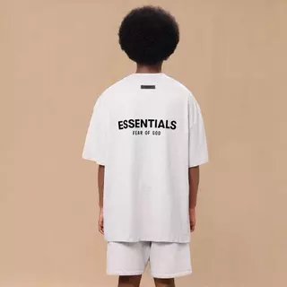 ส่วนลด 50% Fear of God Essentials SS22 T-Shirt Logo กำมะหยี่ เสื้อยืดโอเวอร์ไซส์