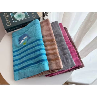 ผ้าขนหนูผ้าเช็ดตัวปักลาย ขนาด70x140cm คละลายปักcotton100% ผ้าหนานุ่ม ซับน้ำได้ดี ไม่เป็นขุย สีไม่ตก