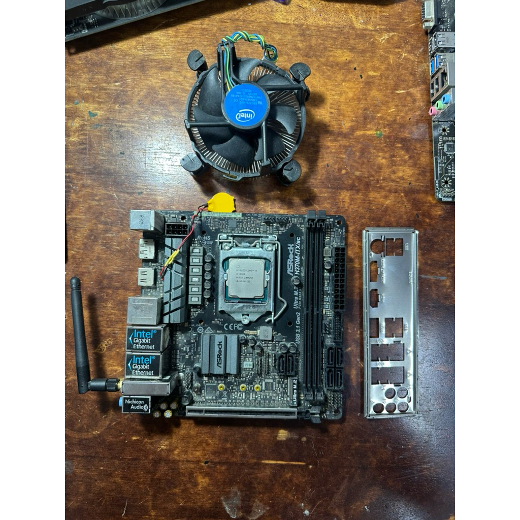 ITX i5-8400 + H370M-ITX มือสอง