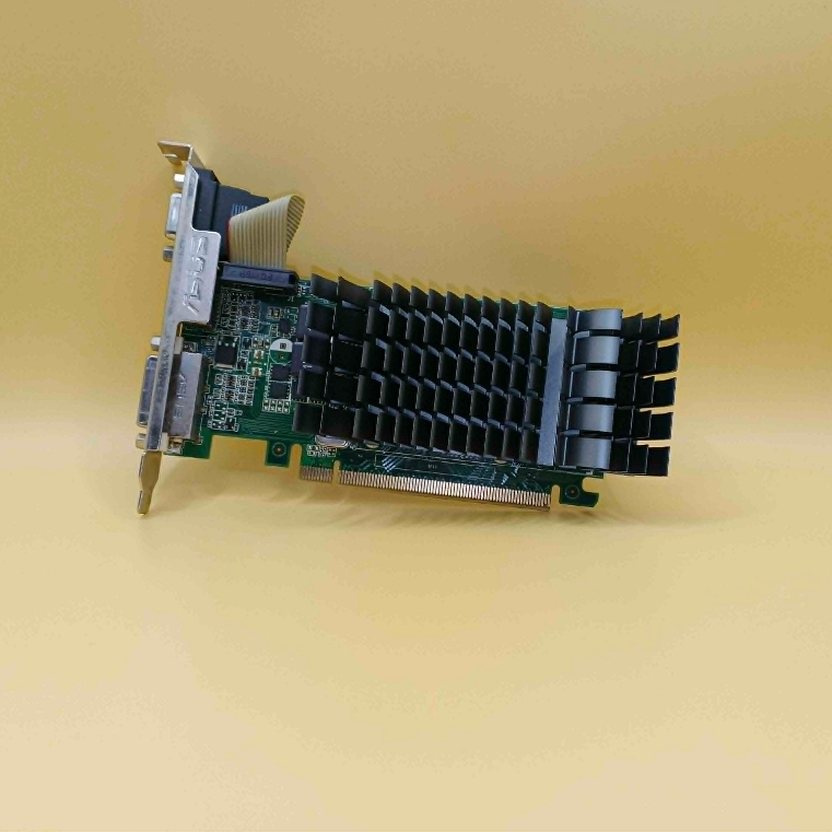 การ์ดจอ ASUS AMD Redeon HD 8490 (R5 235X) 1G DDR3 DVI, HDMI,VGA ไม่ต่อไฟเพิ่ม USED