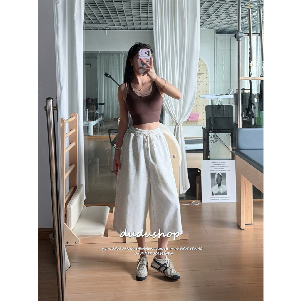 [Trendy wide leg casual capri pants]สตรีทแดนซ์กีฬาสไตล์ผู้หญิงเทรนด์สบาย ๆ ขากว้างกางเกงคาปรี