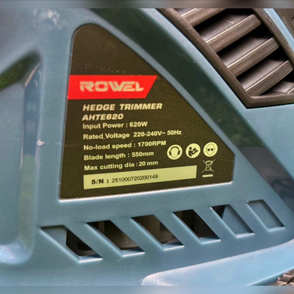 ROWEL เครื่องตัดแต่งพุ่มไม้ 22นิ้ว รุ่น AHTE620 220V 620W รูปที่ 8