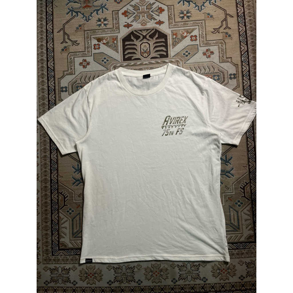 AVIREX T-shirts มือสอง