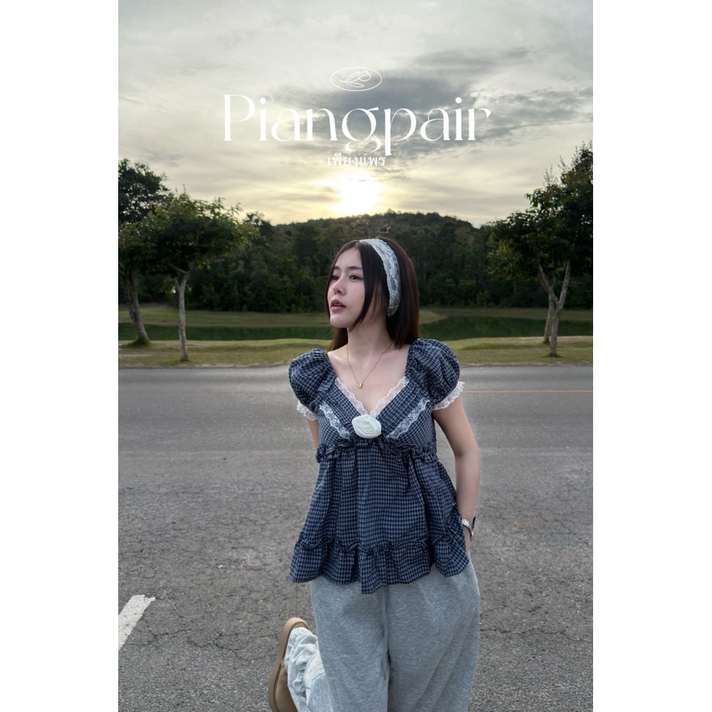 PP44นิรา เสื้อแต่งจีบอก+ดอกไม้3D แต่งลูกไม้ ระบายชายผ้าคอตตอนฝ้าย