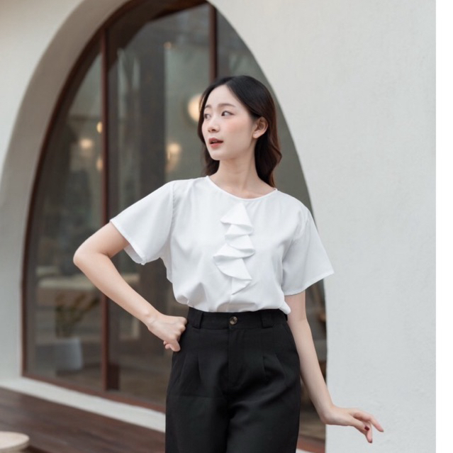 เสื้อ Blouses คอกลม ดีเทลระบาย #l154shop_w035