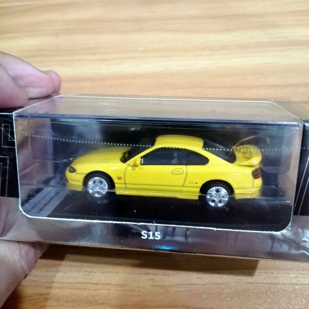 1/64 DCT​ Nissan​ Silvia​ S15 Spec-R