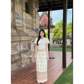 TANTANOD-รหัสTL21 ชุดเซต เสื้อกระดุมไข่มุกตัวปลา กระโปรงทรงสอบ ผ่าหลัง(ผ้าฝ้ายพิมพ์ลาย)(อัดกาว)