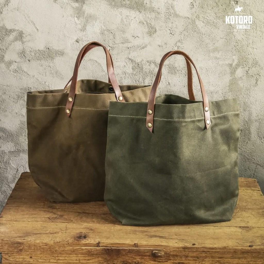 กระเป๋าแคนวาสอย่างดี สายหนังแท้  Tote Bag Waxed canvas 22 Oz.